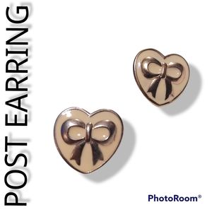 3/$15 Sale - Gold & Cream Bow in Heart Earrings NWOT